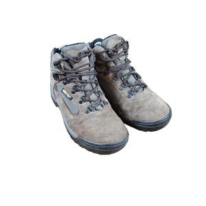Vasque Women's Waterproof Gore-Tex Hiking Boots. Vibram. Size 7.5